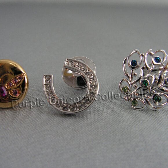 Swarovski Crystal Tac Pins Set of 3 SCS 2013-2014-2015 Events incl Horseshoe - Picture 1 of 4